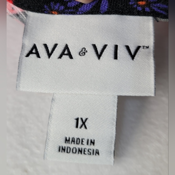 AVA & VIV MULTI FLORAL SUMMER TOP SZ: 3X, XXL - Picture 7 of 9